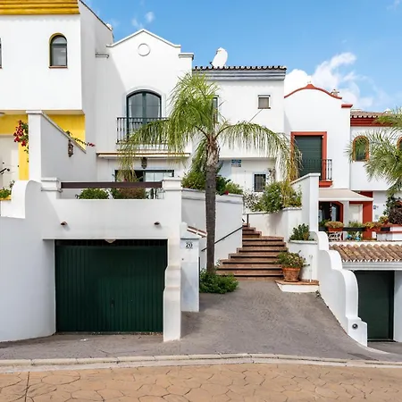 Townhouse Isla De Miraflores * Mijas